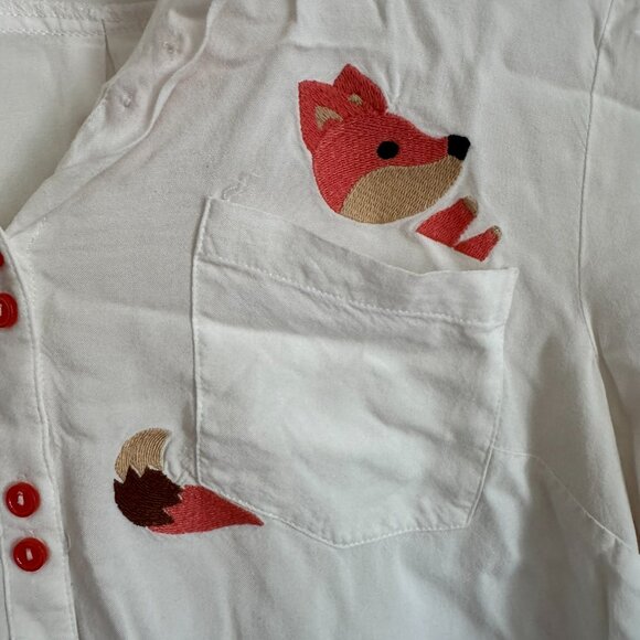 Modcloth white top w/ embroidered fox at the pocket, women's size large - Picture 3 of 8